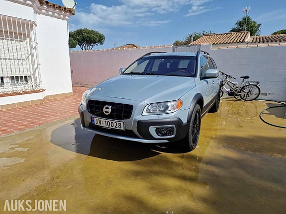 Volvo XC70 8 of 16