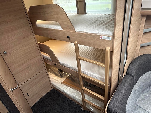 Knaus Südwind 580 QS |Alde|Stekeovn|60 years edition 4 of 30