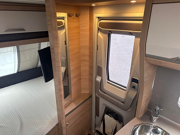 Knaus Südwind 580 QS |Alde|Stekeovn|60 years edition 13 of 30