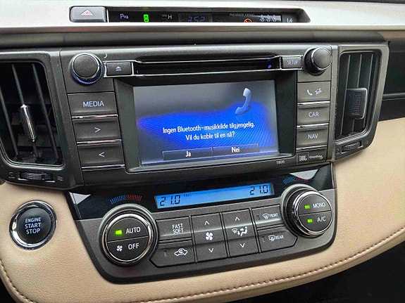 Toyota RAV4 21 of 23