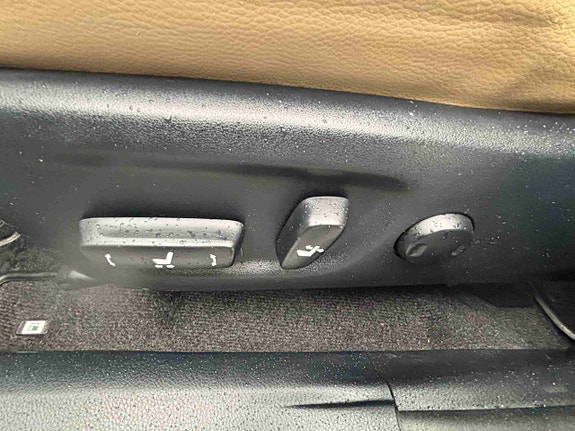 Toyota RAV4 22 of 23