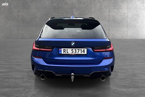 BMW 330e 4 of 29