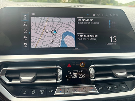 BMW 330e 28 of 29