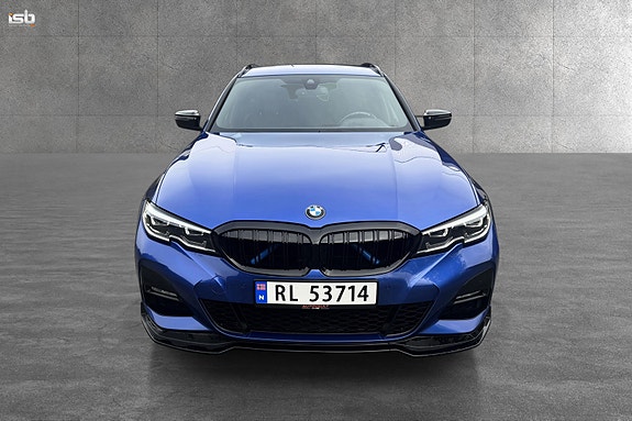 BMW 330e 5 of 29