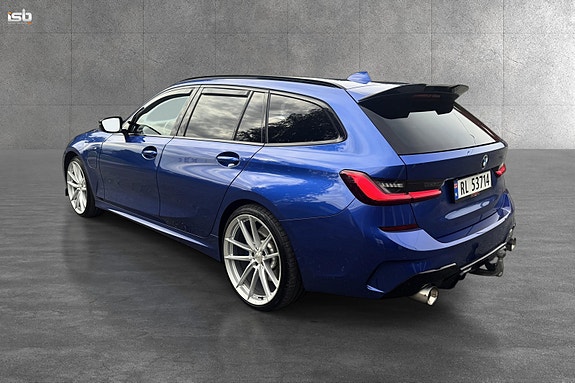 BMW 330e 8 of 29