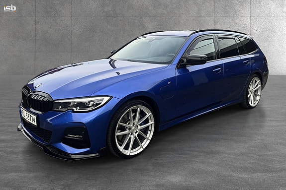 BMW 330e 6 of 29