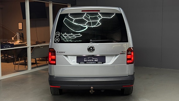Volkswagen Caddy 5 of 27