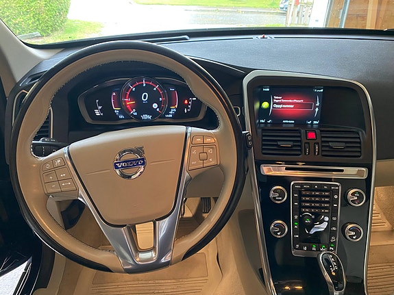 Volvo XC60 21 of 25