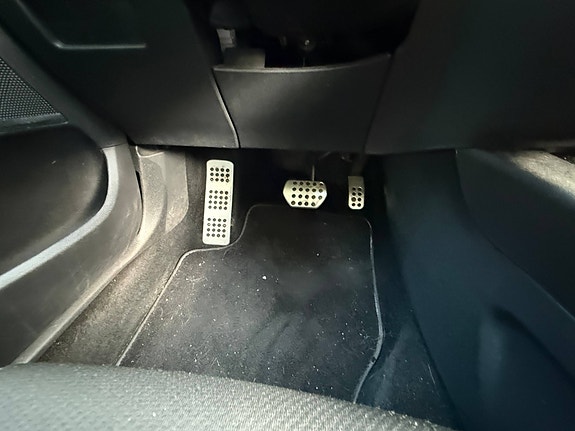 Citroen DS4 5 of 26