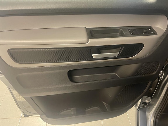 Volkswagen ID. Buzz 15 of 23