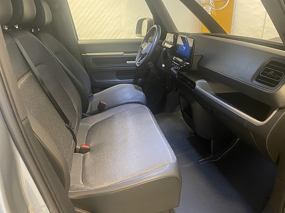 Volkswagen ID. Buzz 12 of 23