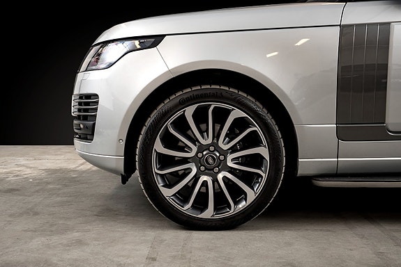 Land Rover Range Rover 4 of 25
