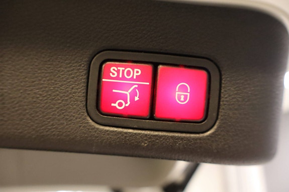 Mercedes-Benz ML250 9 of 30
