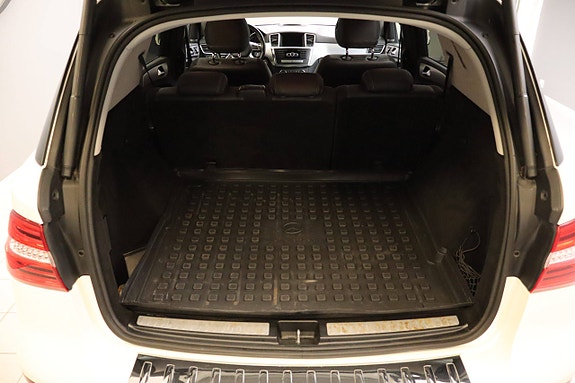 Mercedes-Benz ML250 29 of 30