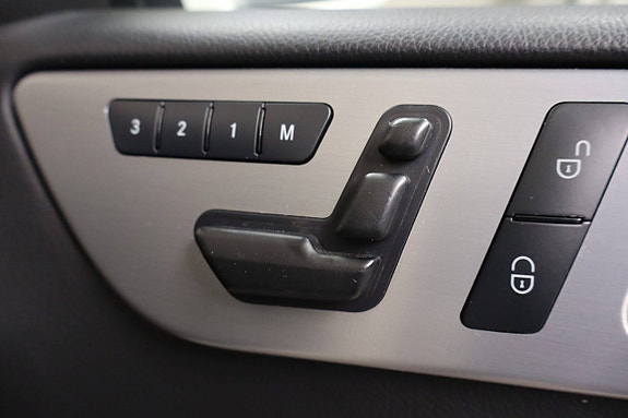 Mercedes-Benz ML250 7 of 30