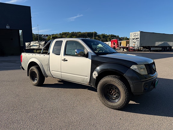 Nissan Navara 3 of 30