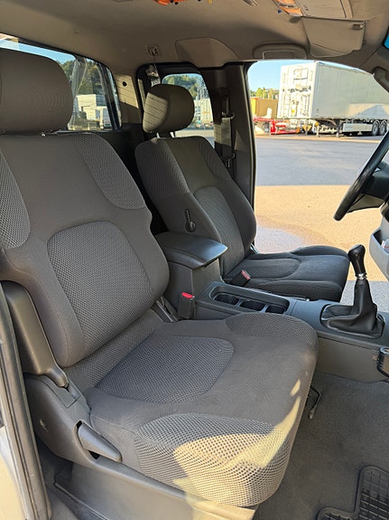 Nissan Navara 23 of 30