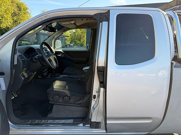 Nissan Navara 13 of 30