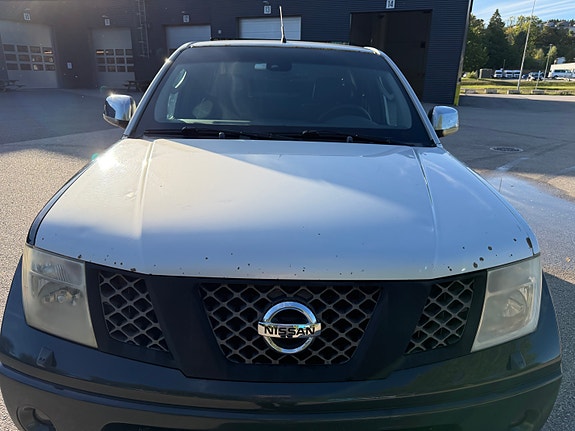 Nissan Navara 10 of 30