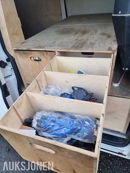 Volkswagen Transporter 11 of 18