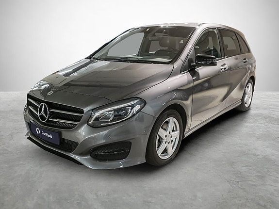 Mercedes-Benz 180 9 of 27