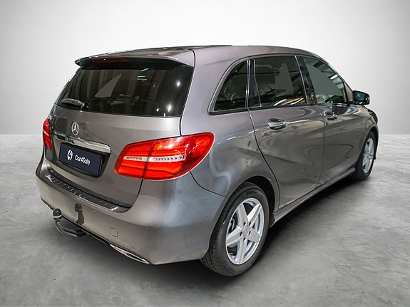 Mercedes-Benz 180 5 of 27