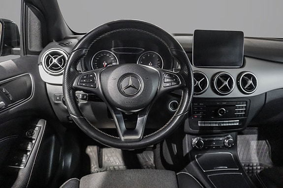 Mercedes-Benz 180 14 of 27
