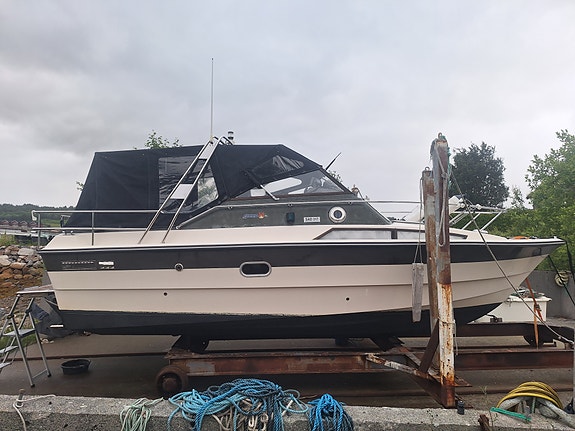 Fjord 24 Weekender 1977/2017 vurderes solgt 4 of 12