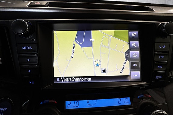 Toyota RAV4 14 of 18