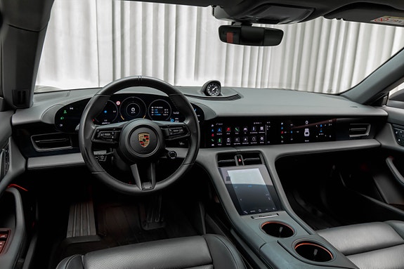 Porsche 25 of 30