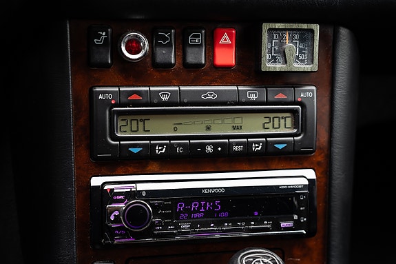 Mercedes-Benz 300 SE 20 of 30
