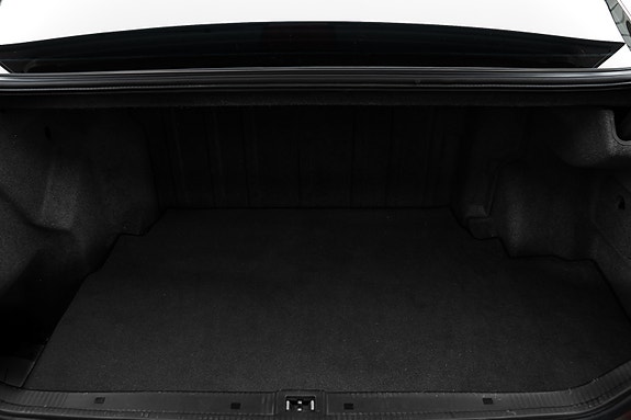 Mercedes-Benz 300 SE 8 of 30