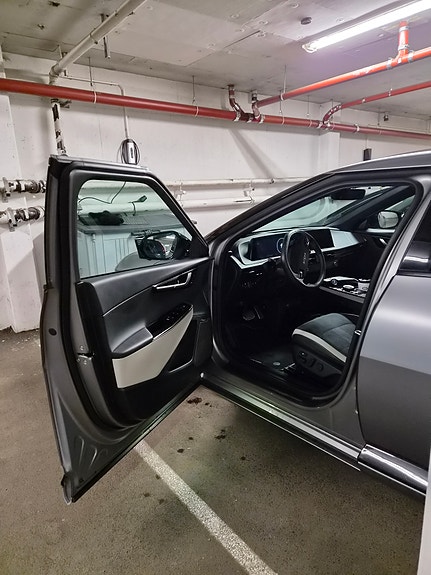 Kia EV6 9 of 19