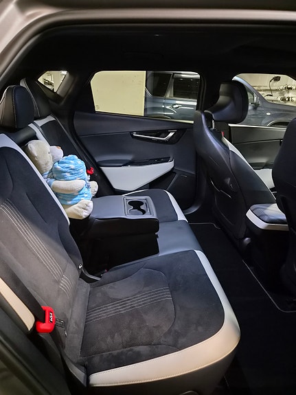 Kia EV6 11 of 19