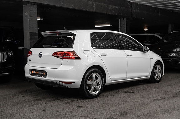 Volkswagen e-Golf VII 6 of 23