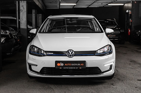 Volkswagen e-Golf VII 3 of 23