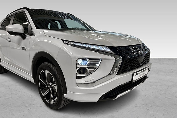 Mitsubishi Eclipse Cross 2 of 25