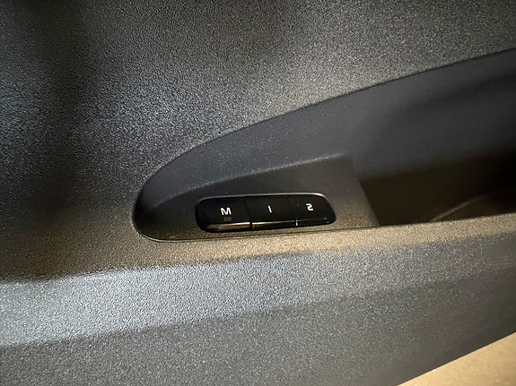 Polestar 2 21 of 30