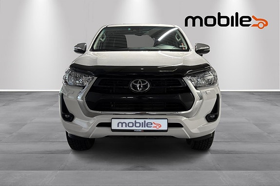 Toyota HiLux 18 of 24