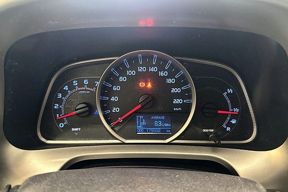 Toyota RAV4 11 of 22