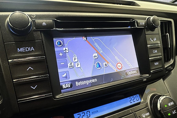 Toyota RAV4 14 of 22