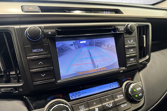 Toyota RAV4 13 of 22