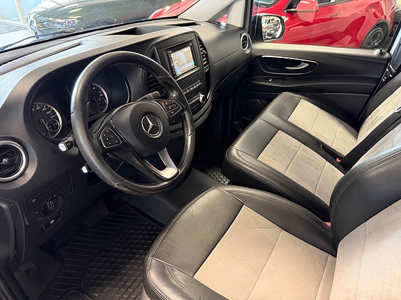 Mercedes-Benz Vito 16 of 30