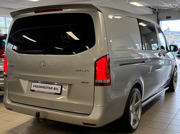 Mercedes-Benz Vito 4 of 30