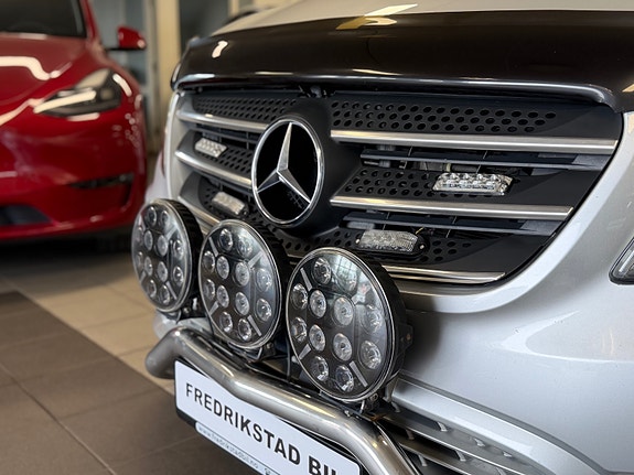 Mercedes-Benz Vito 8 of 30