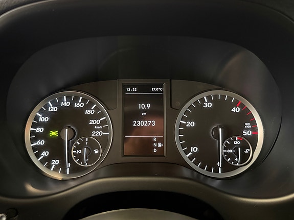 Mercedes-Benz Vito 26 of 30