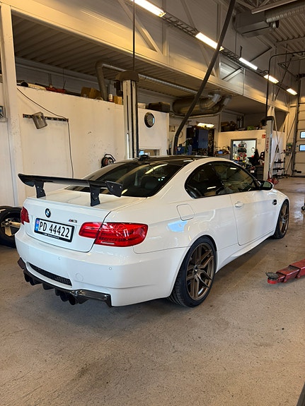 BMW M3 4 of 19