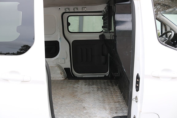 BYD eTP3 12 of 30