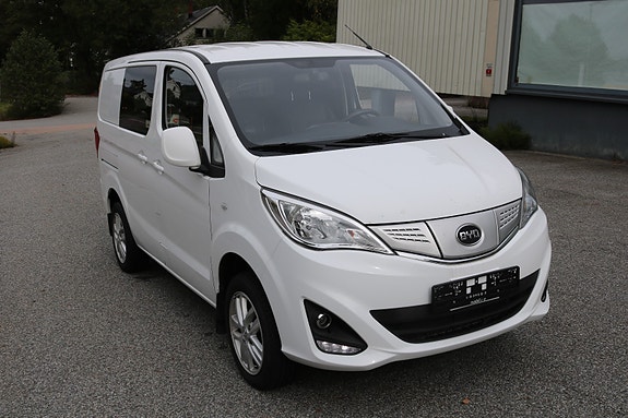 BYD eTP3 8 of 30