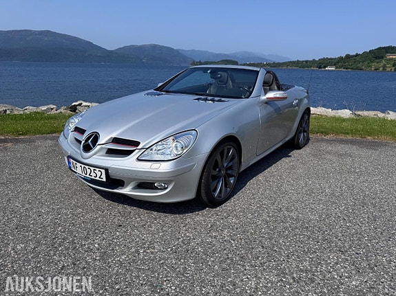 Mercedes-Benz slk 7 of 30